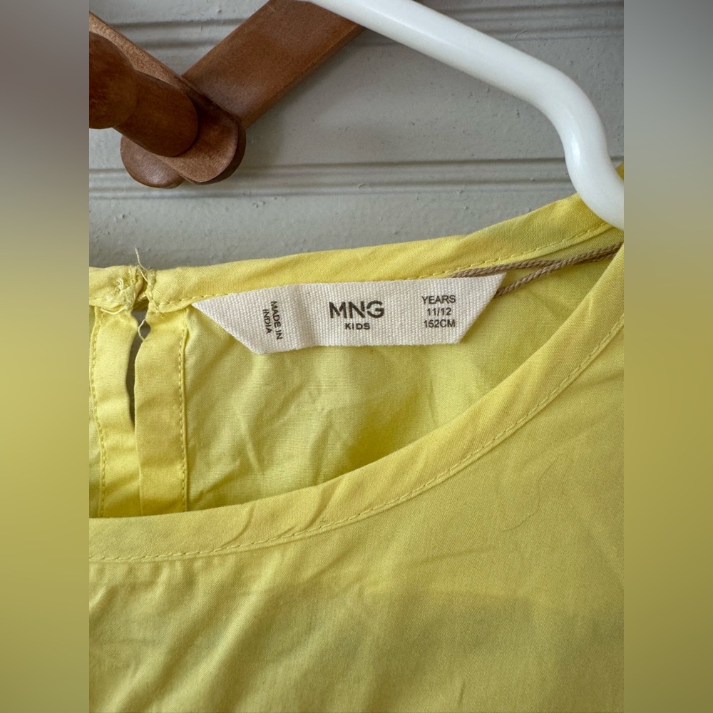 Mango ruffled top - Picture 4 of 6